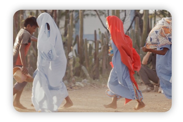 Niños de la Guajira que apoya Campi con sal Marina